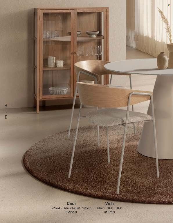 Prospekte Conforama. Seite 122. Seite 122